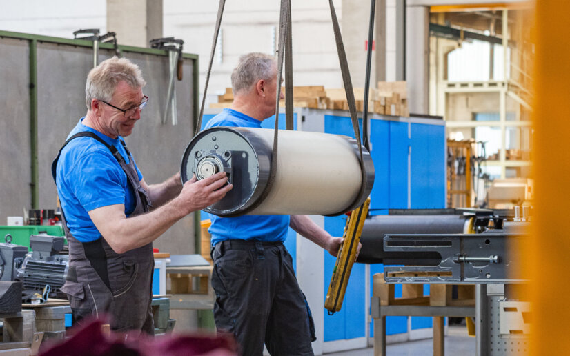 Wagner Magnets, Job profiles, Career opportunities, Commercial professions, Electrical professions, Mechanical production, Assembly, Development, Construction, Magnet technology, Industrial mechanic, Electronics technician, Mechatronics technician, Technical draughtsman, Design engineer